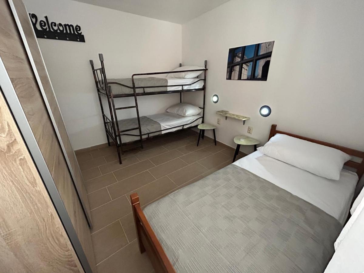 Вилла Dora House With Wifi And Outdoor Swimming Pool Пула Экстерьер фото